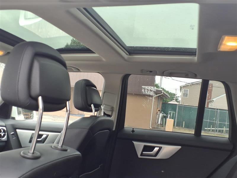 Mercedes-Benz GLK-Class GLK350 4MATIC 2014