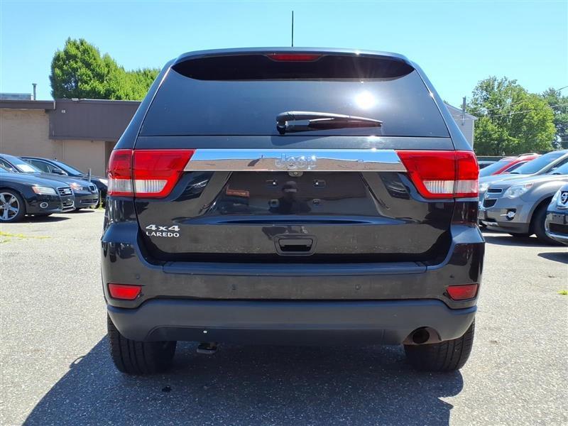Jeep Grand Cherokee Laredo 4WD 2012