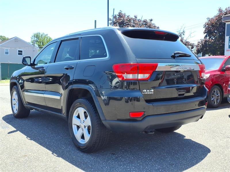 2012 Jeep Grand Cherokee Laredo 4WD