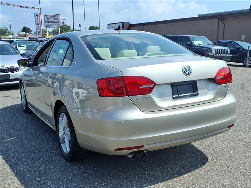 Volkswagen Jetta TDi 2014