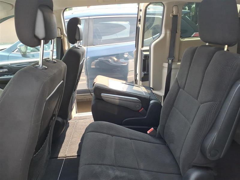 Dodge Grand Caravan SXT 2013