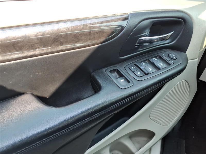 Dodge Grand Caravan SXT 2013