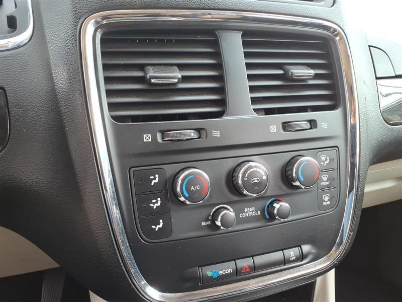 Dodge Grand Caravan SXT 2013