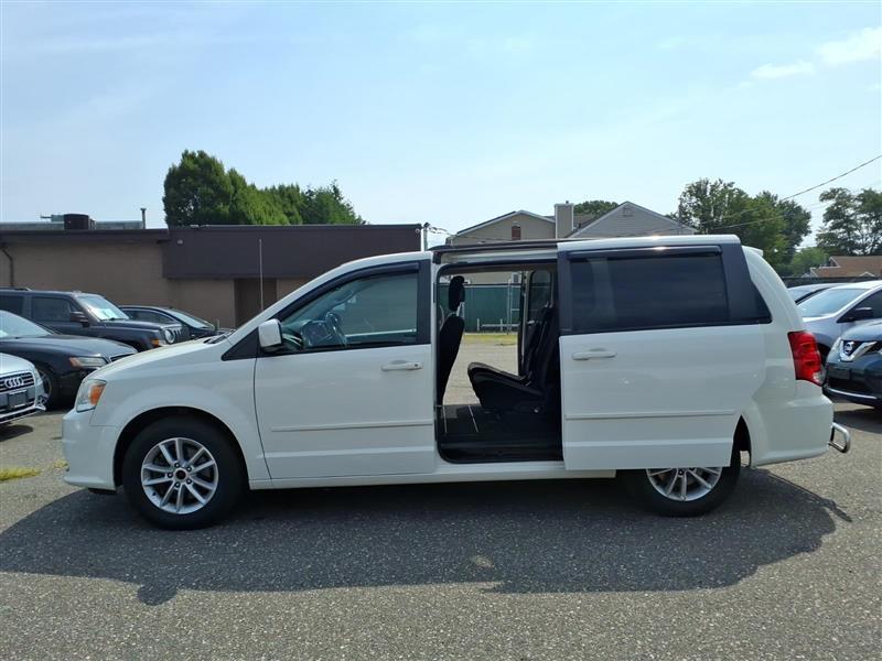 Dodge Grand Caravan SXT 2013