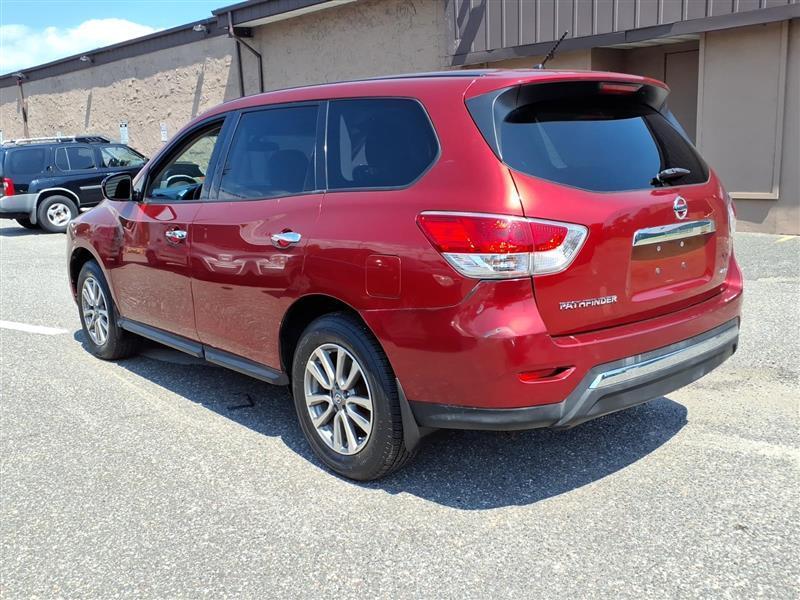 Nissan Pathfinder S 4WD 2014