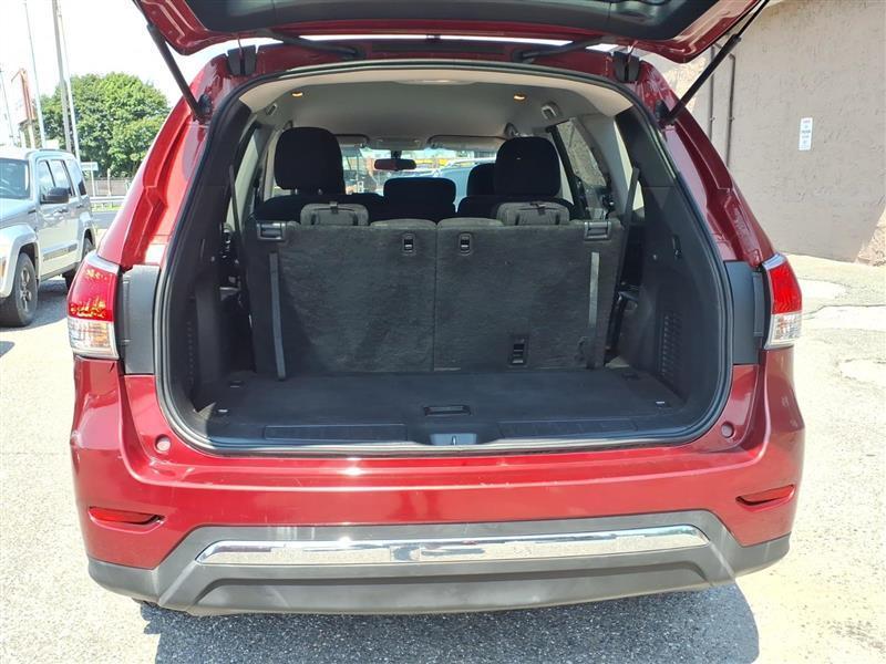 Nissan Pathfinder S 4WD 2014
