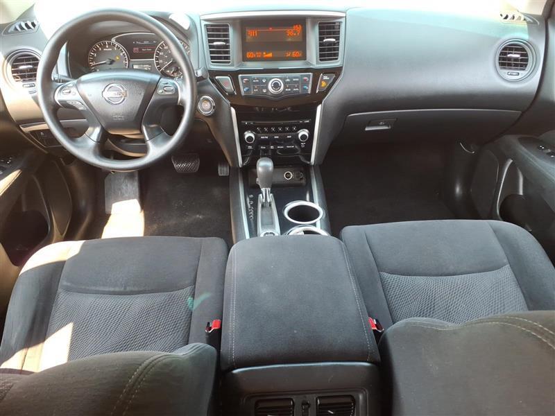 Nissan Pathfinder S 4WD 2014