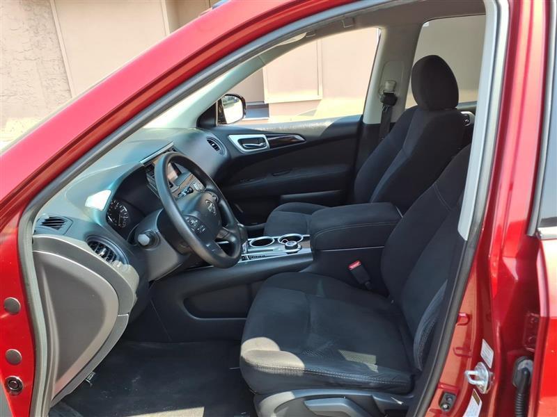 Nissan Pathfinder S 4WD 2014