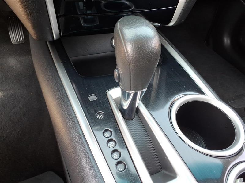 Nissan Pathfinder S 4WD 2014