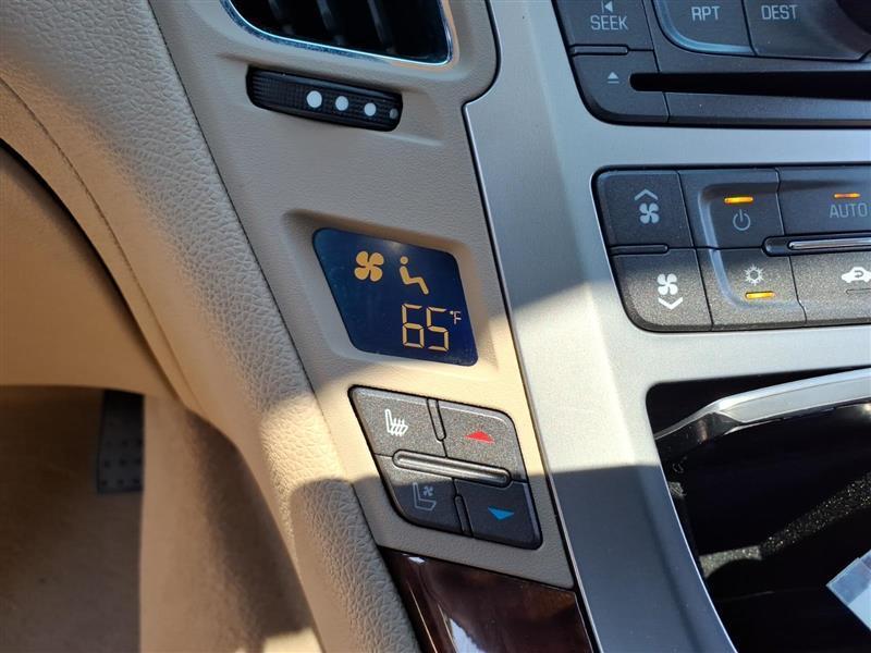 Cadillac CTS 3.6L Premium AWD w/Navi 2011