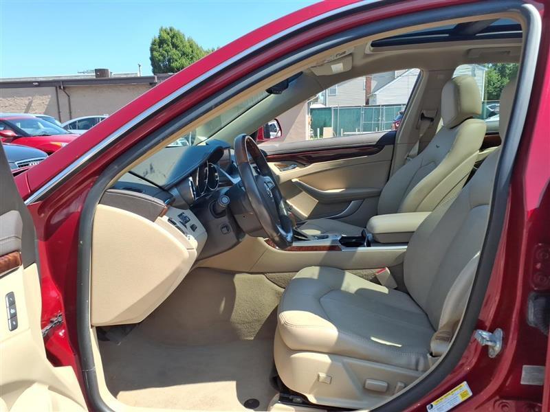 Cadillac CTS 3.6L Premium AWD w/Navi 2011