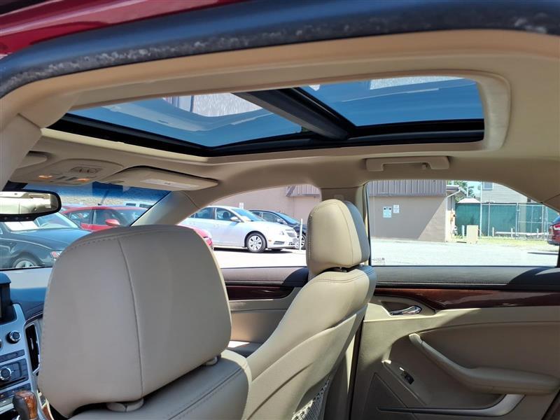 Cadillac CTS 3.6L Premium AWD w/Navi 2011