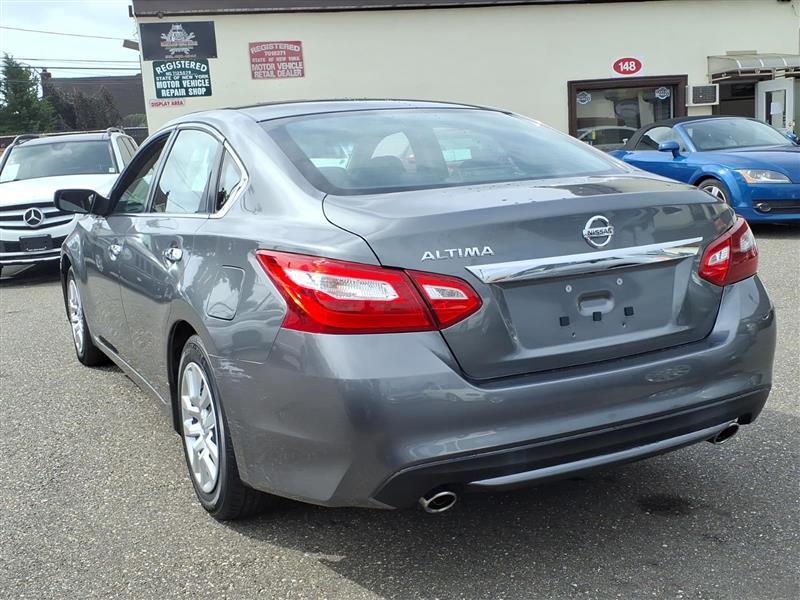 Nissan Altima 2.5 SR 2016