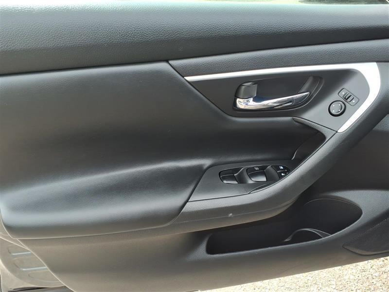 Nissan Altima 2.5 SR 2016