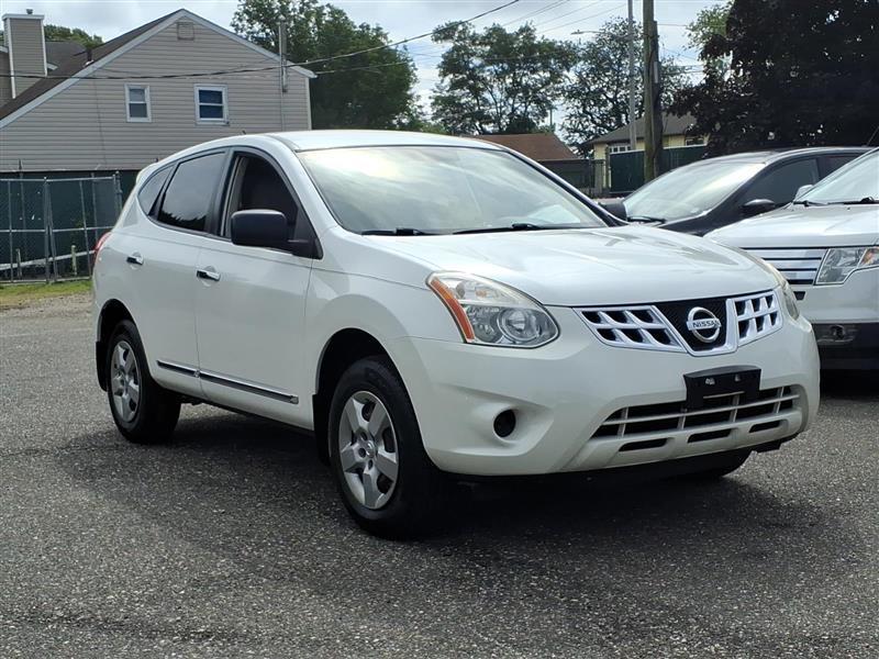 Nissan Rogue S AWD 2011