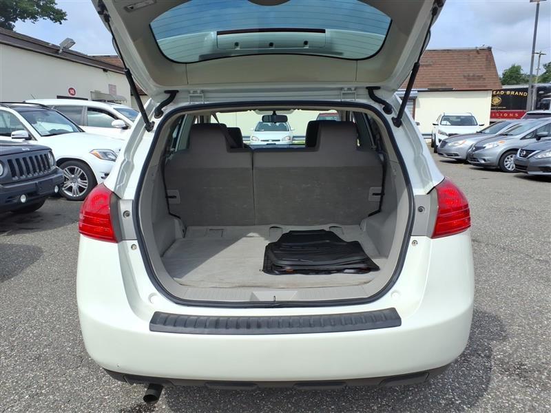 Nissan Rogue S AWD 2011