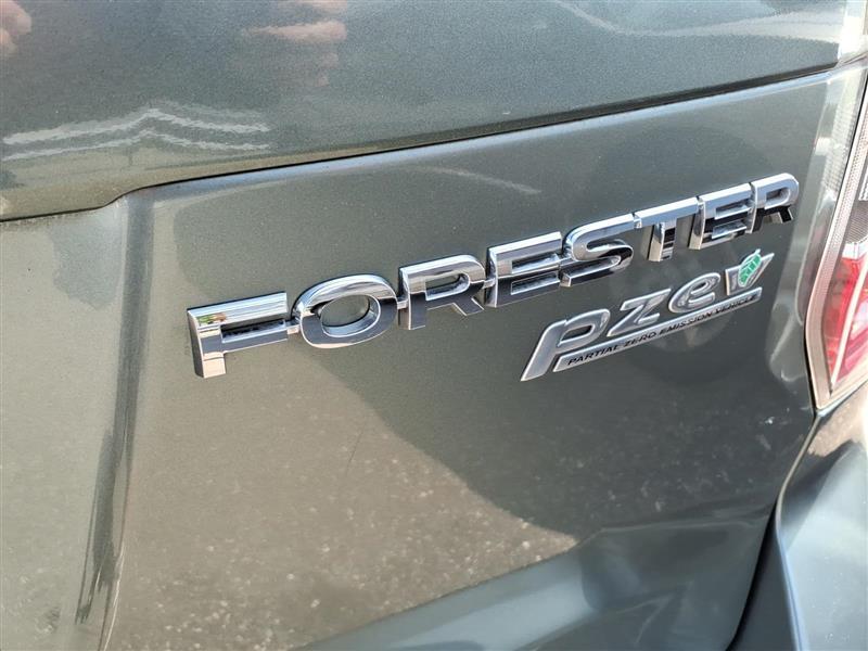 Subaru Forester 2.5i Limited 2014