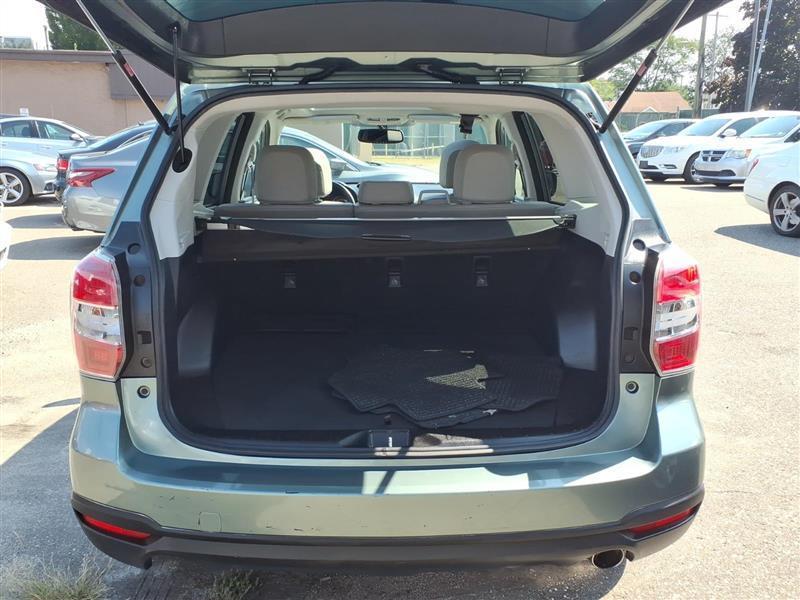 Subaru Forester 2.5i Limited 2014