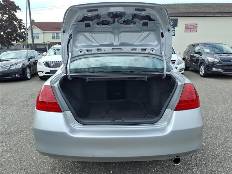 Honda Accord LX SE Sedan AT 2006