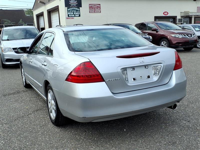 Honda Accord LX SE Sedan AT 2006