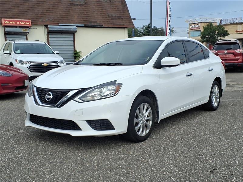 Nissan Sentra S 6MT 2017