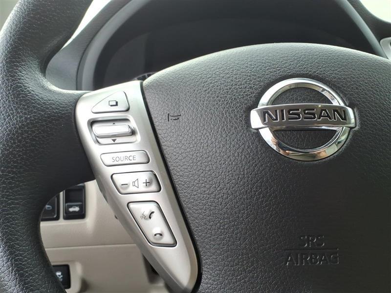 Nissan Sentra S 6MT 2017