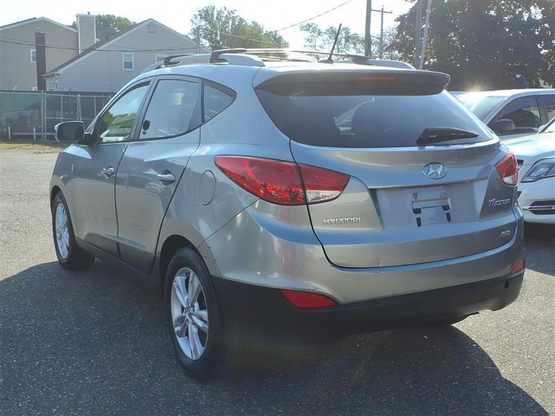 Hyundai Tucson Limited Auto AWD 2012