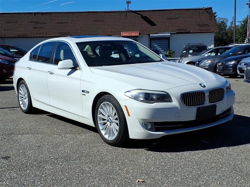 2011 BMW 5-Series 535xi