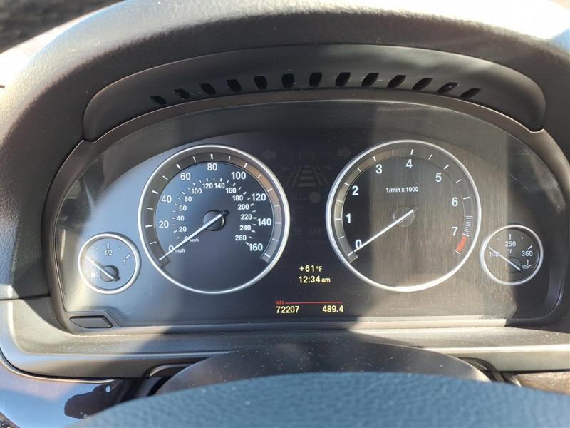 BMW 5-Series 535xi 2011