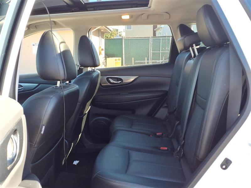 Nissan Rogue SV AWD 2015