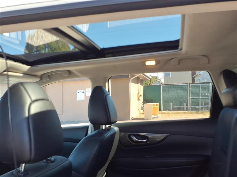 Nissan Rogue SV AWD 2015