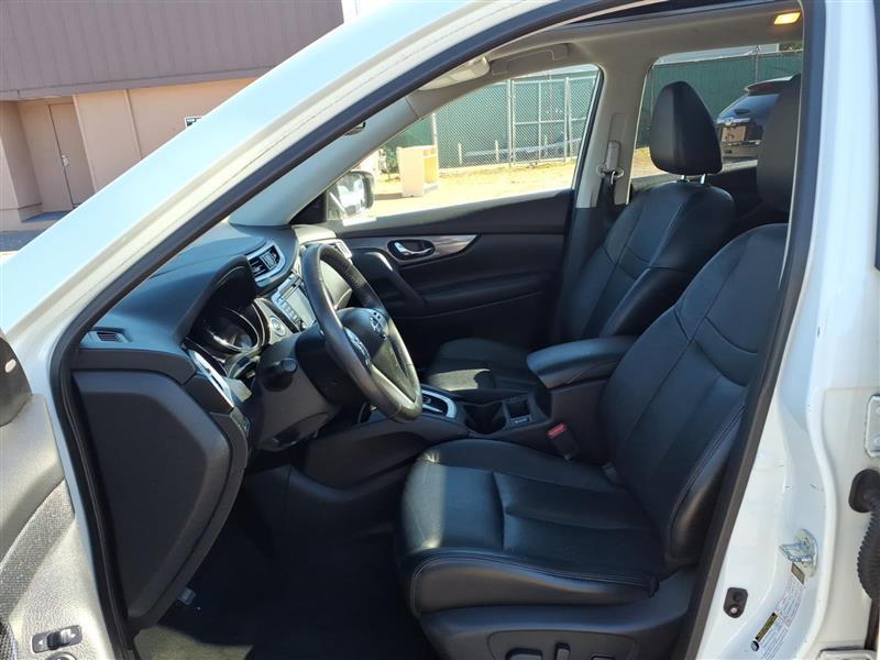 Nissan Rogue SV AWD 2015