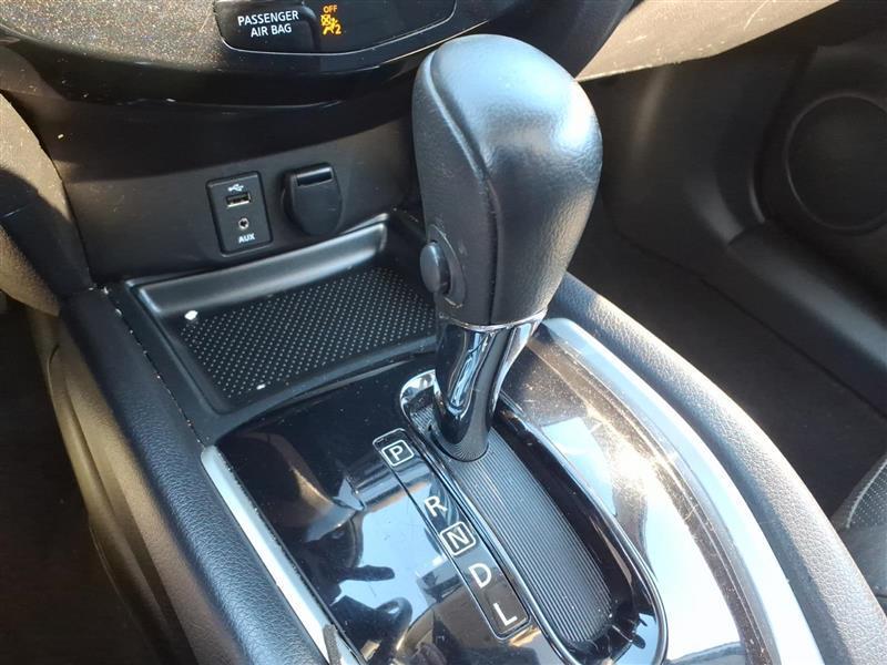 Nissan Rogue SV AWD 2015