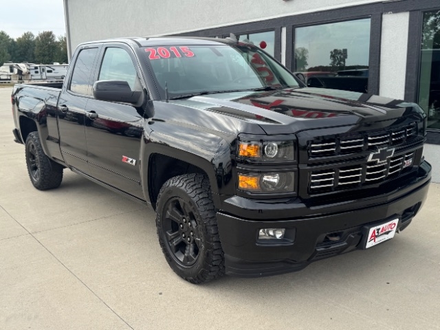 2015 Chevrolet Silverado 1500 LT photo 4