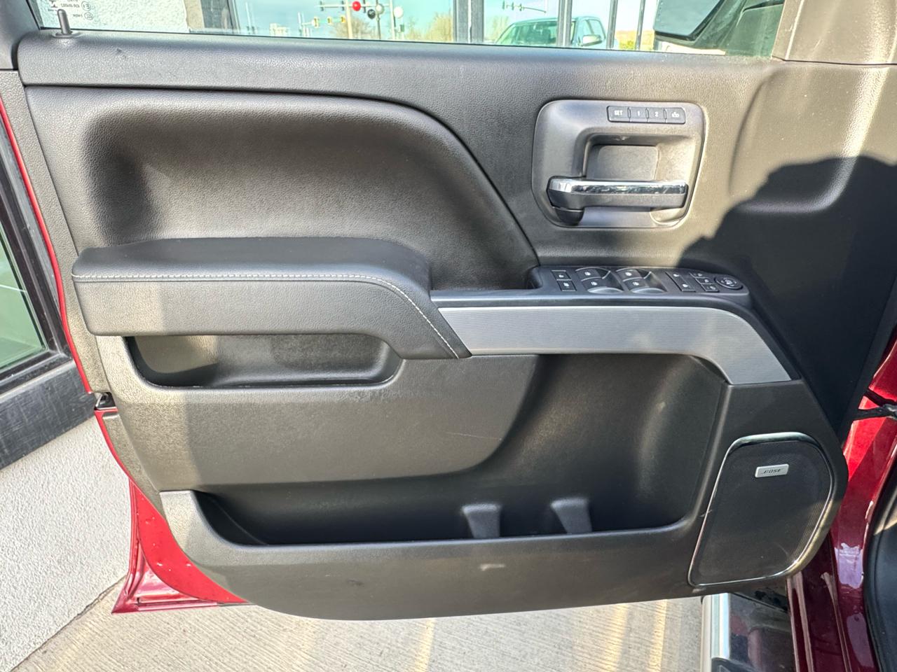 Chevrolet Silverado 1500 LTZ Crew Cab 4WD 2016