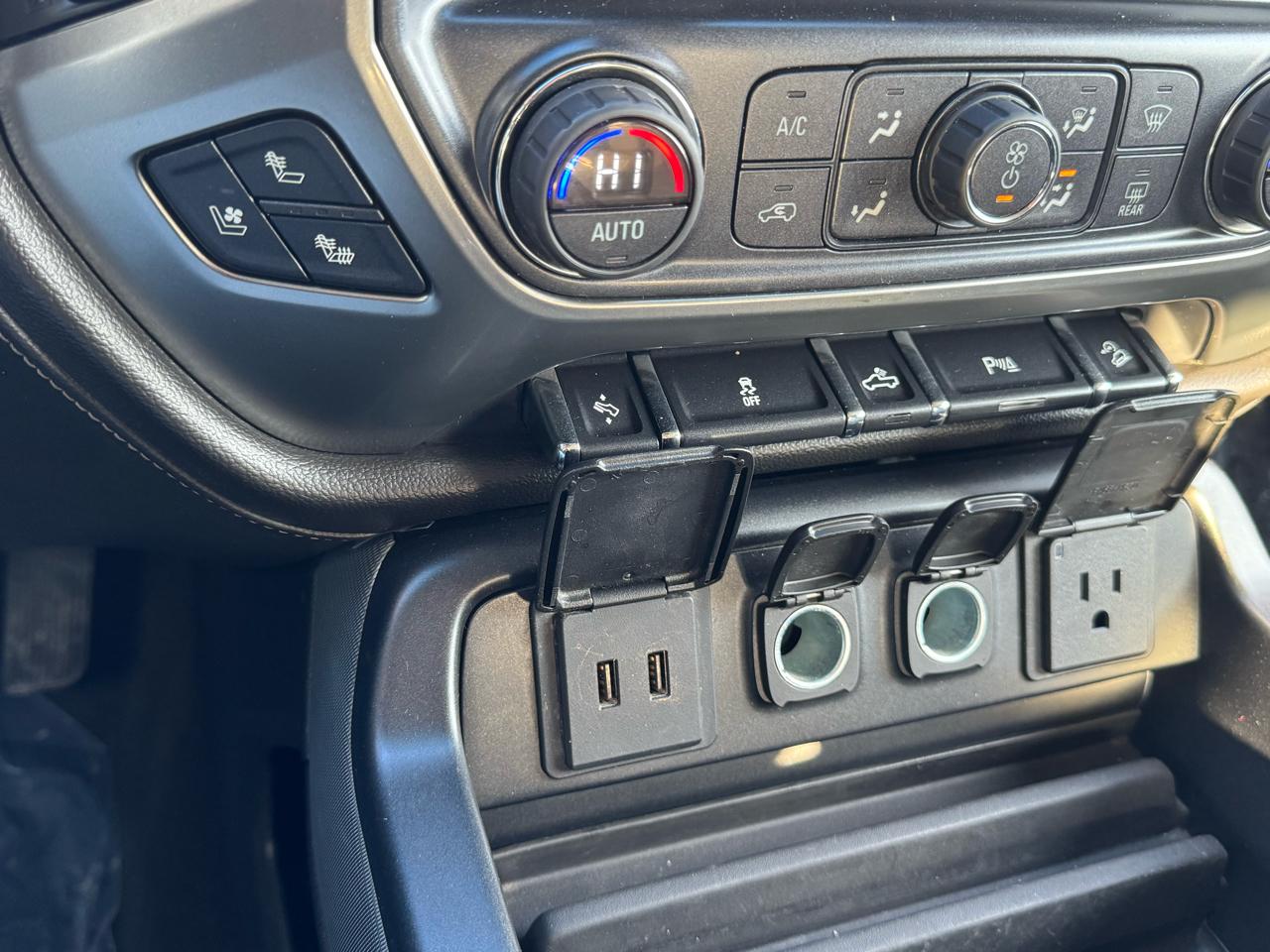 Chevrolet Silverado 1500 LTZ Crew Cab 4WD 2016