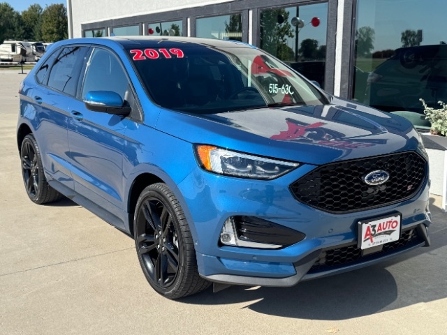 2019 Ford Edge ST photo 4