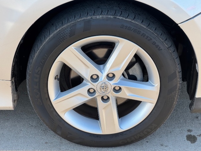 Toyota Camry SE 2014