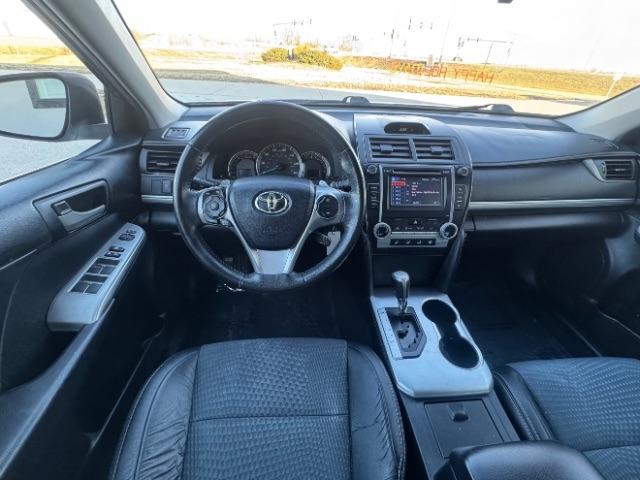 Toyota Camry SE 2014