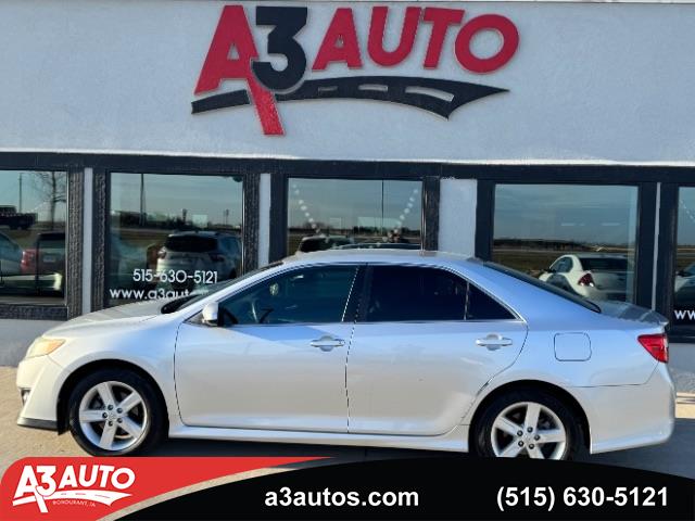 2014 Toyota Camry SE