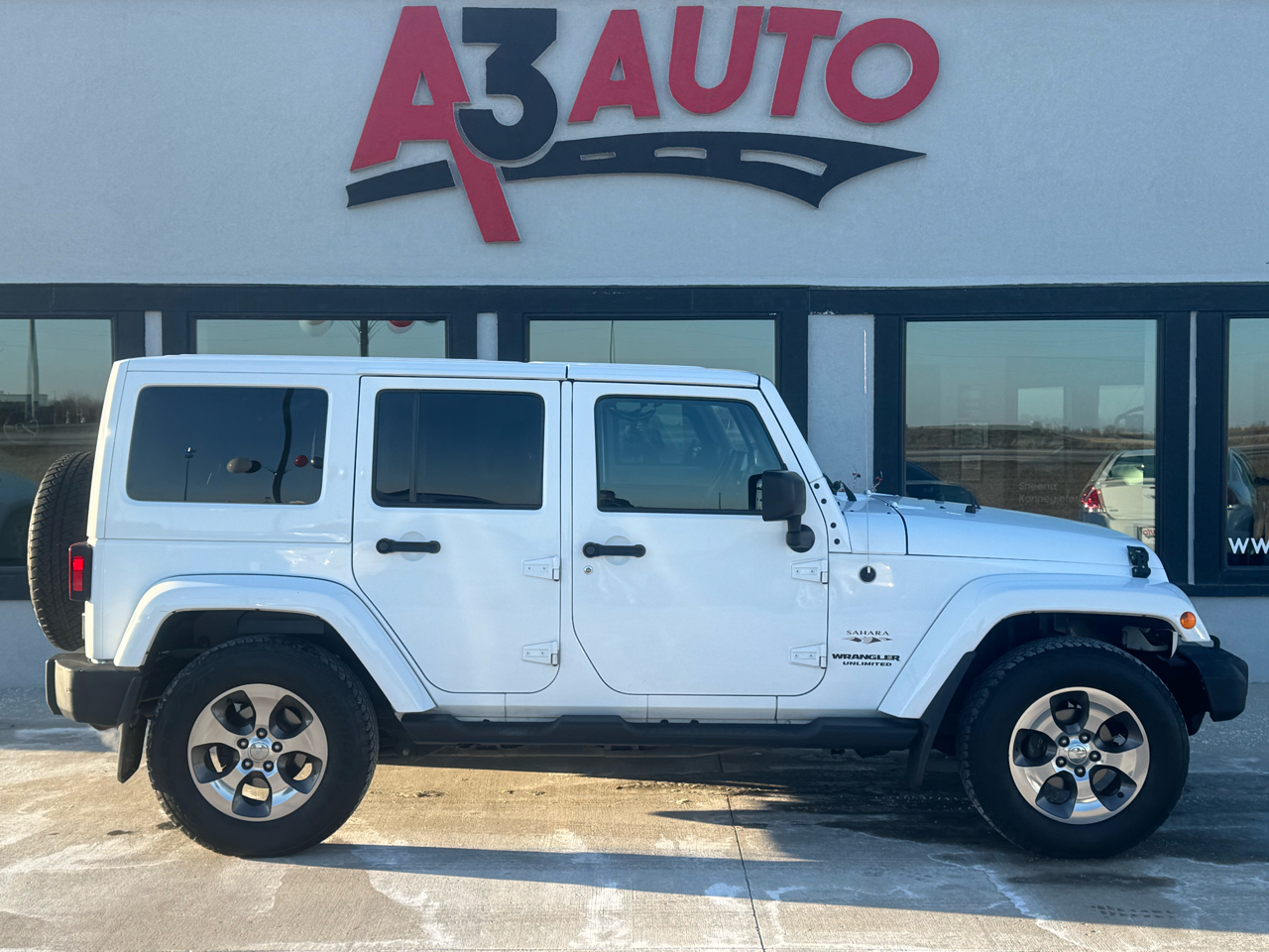 Jeep Wrangler Unlimited Sahara 4WD 2017