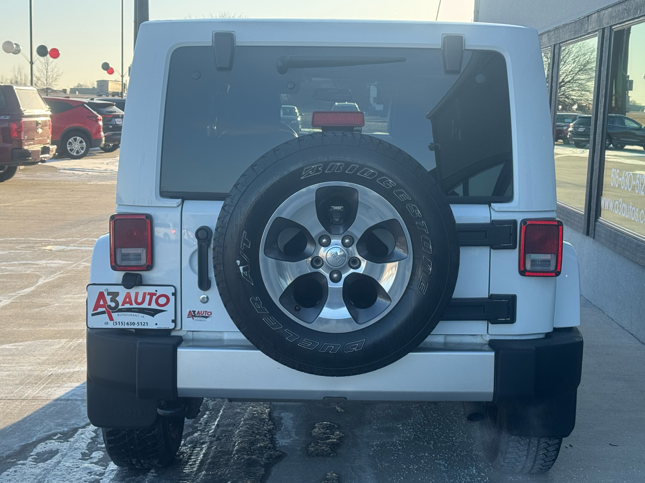 Jeep Wrangler Unlimited Sahara 4WD 2017