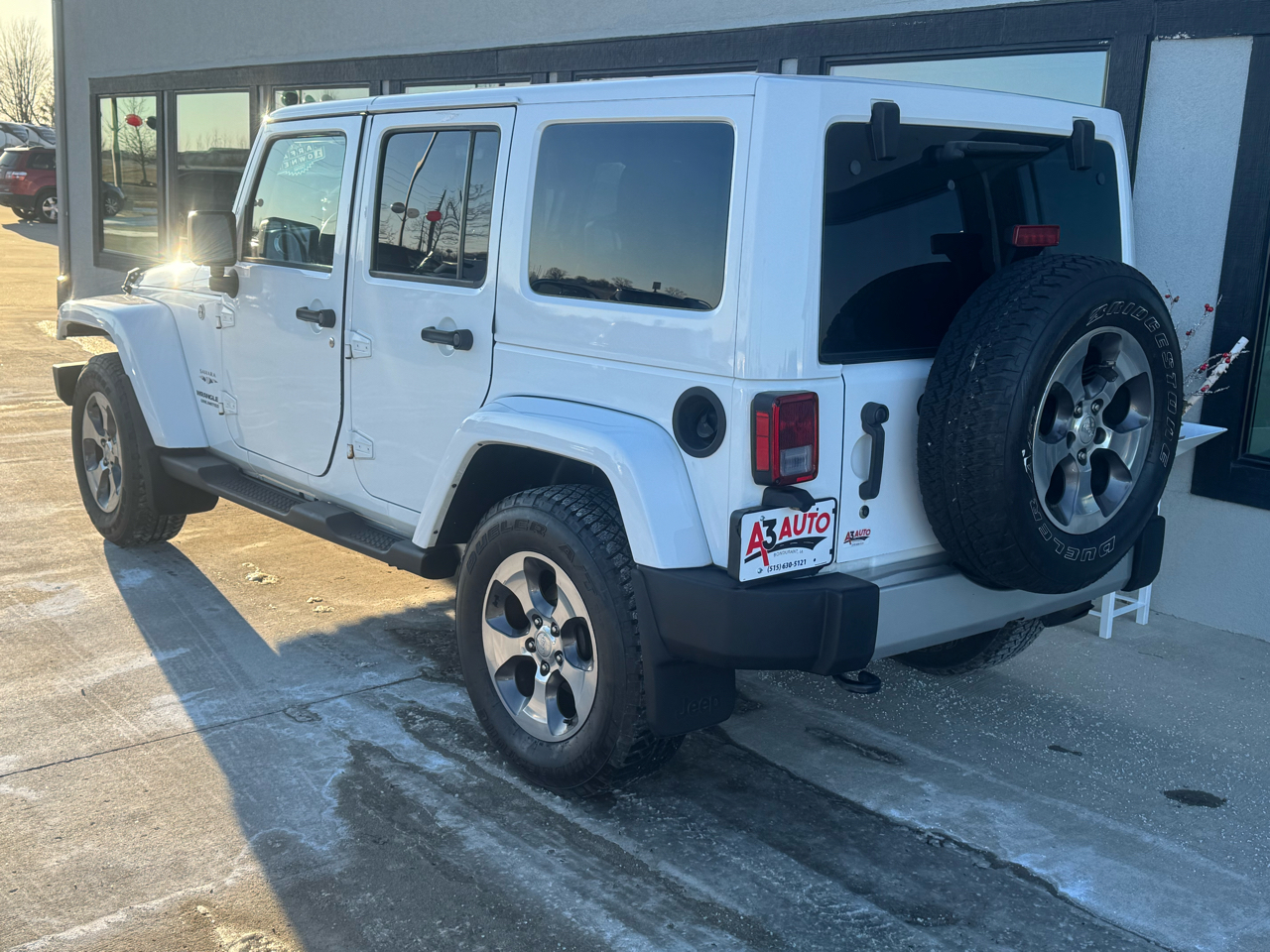 Jeep Wrangler Unlimited Sahara 4WD 2017