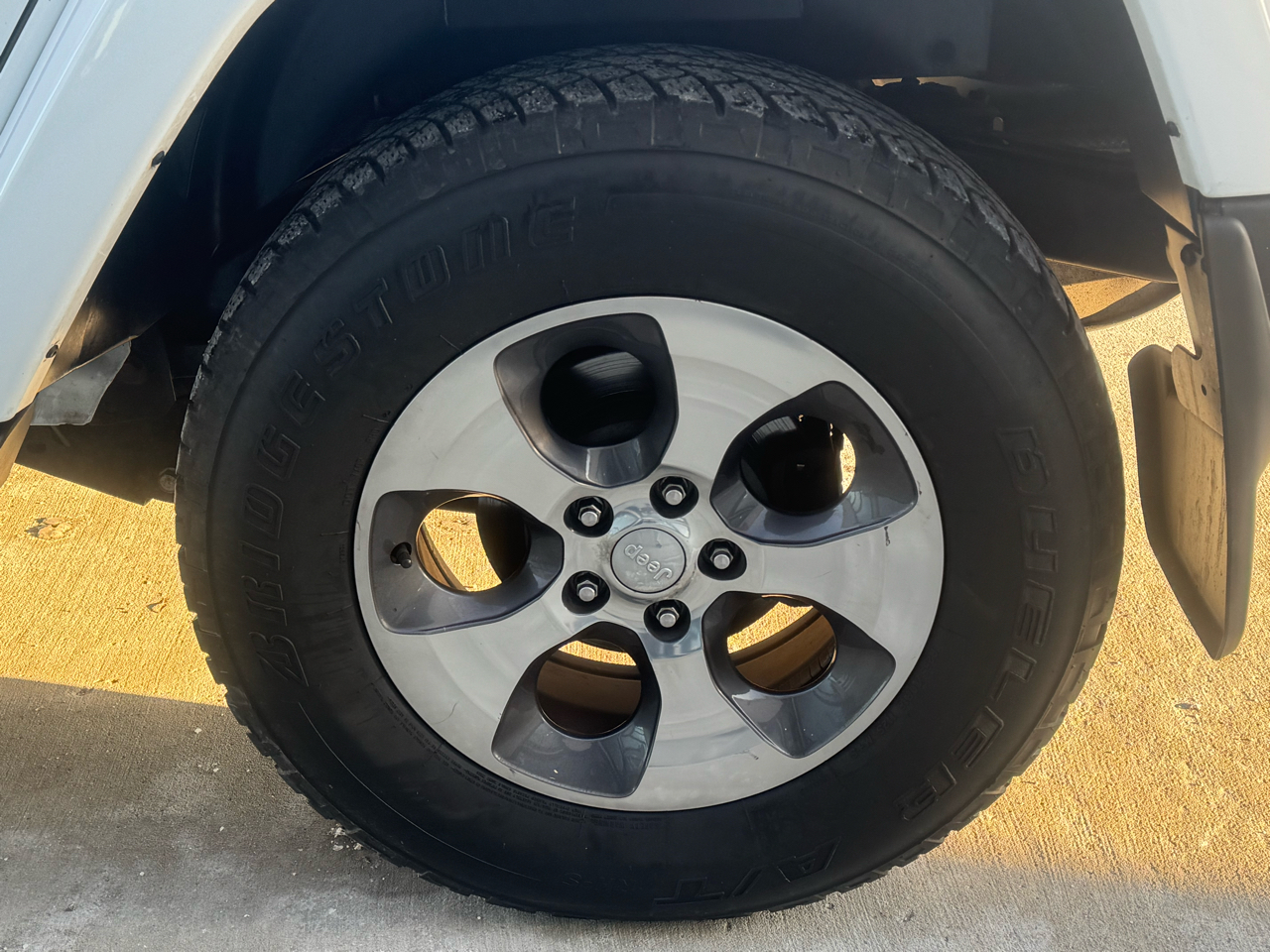 Jeep Wrangler Unlimited Sahara 4WD 2017