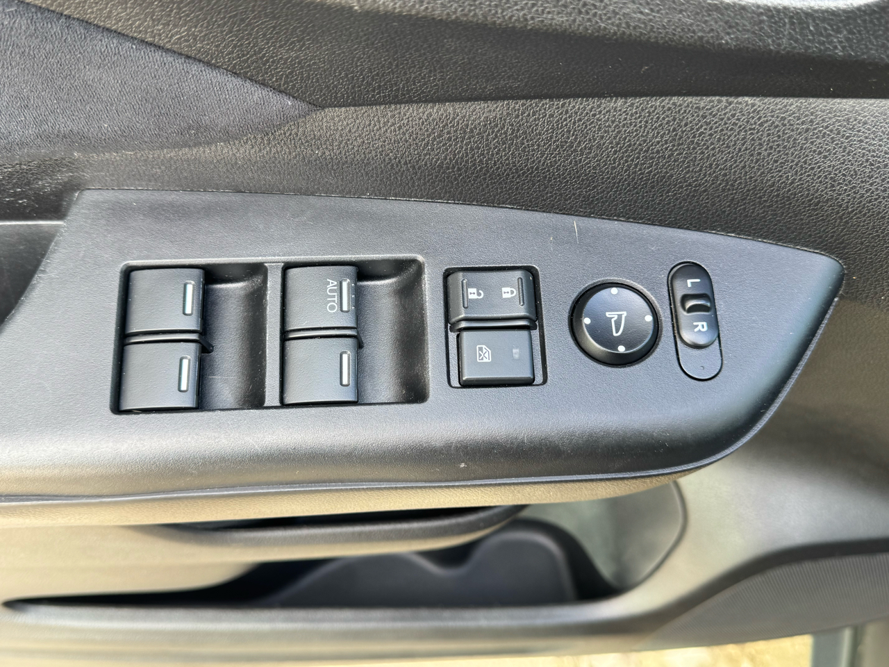 Honda CR-V EX 4WD 5-Speed AT 2013