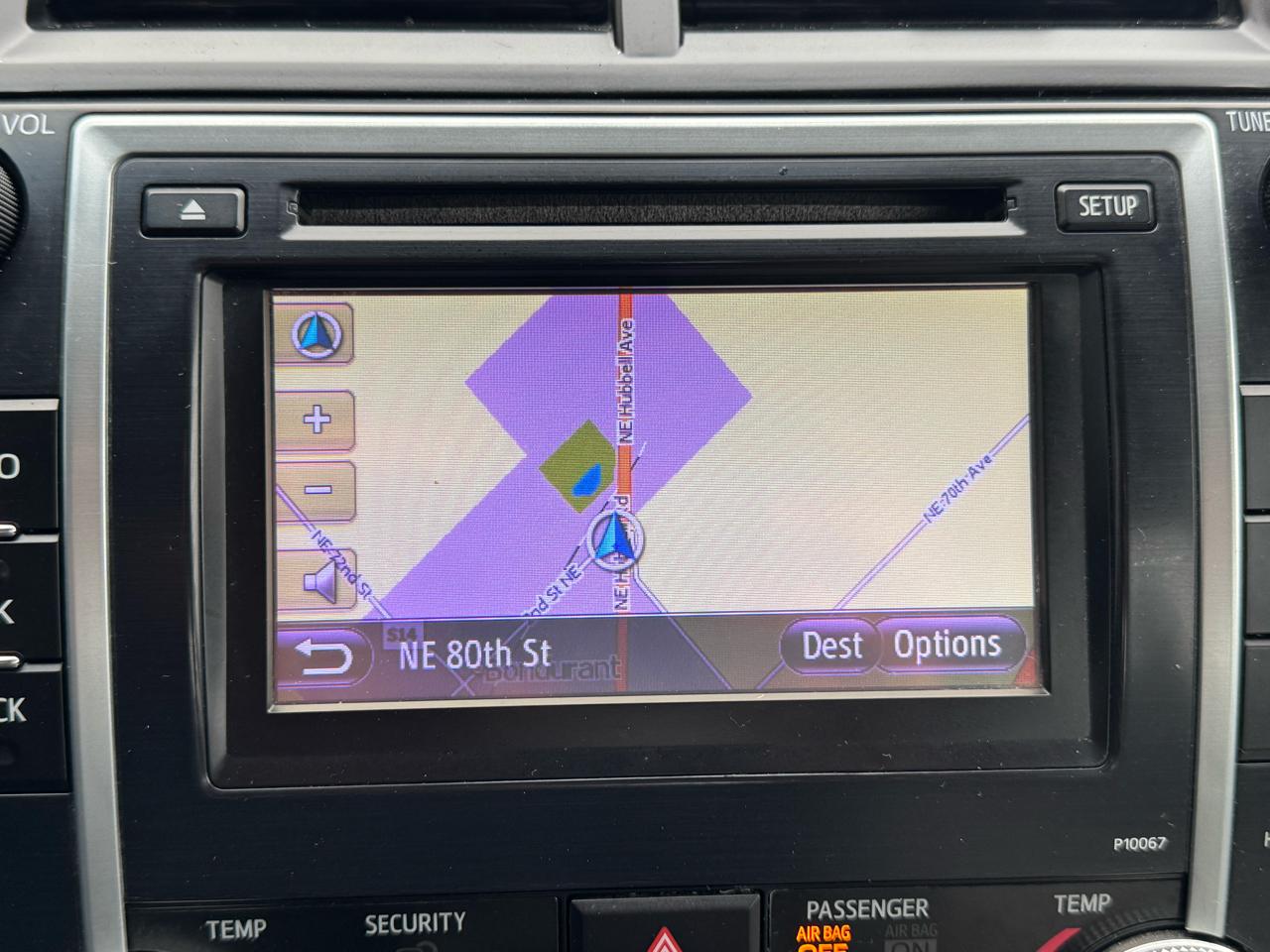 Toyota Camry 4dr Sdn XLE Auto 2012