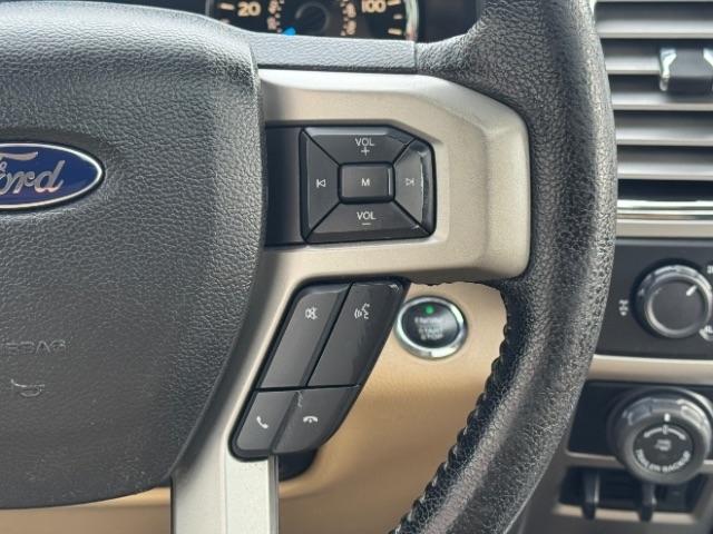 Ford F-150 Lariat SuperCrew 5.5-ft. Bed 4WD 2016