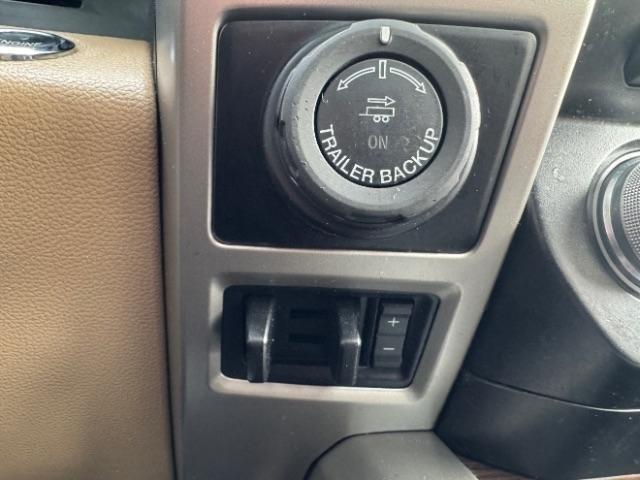 Ford F-150 Lariat SuperCrew 5.5-ft. Bed 4WD 2016