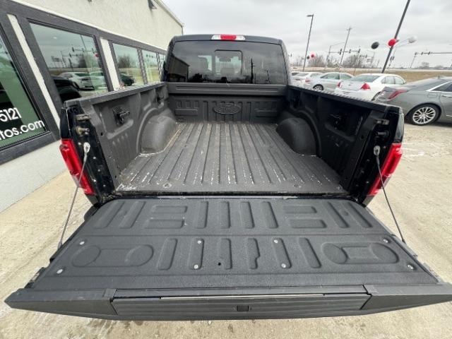 Ford F-150 Lariat SuperCrew 5.5-ft. Bed 4WD 2016