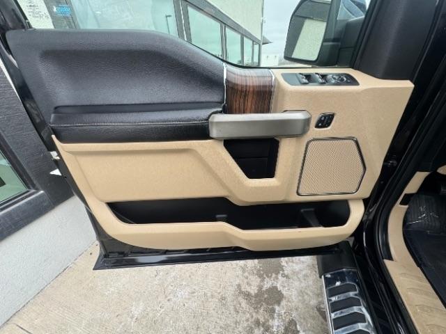 Ford F-150 Lariat SuperCrew 5.5-ft. Bed 4WD 2016